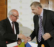 Польский министр Станислав Калемба и чешский министр Петр Бендл (Фото: ЧТК)
