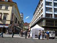 Палатка Радио Прага в центре Праги